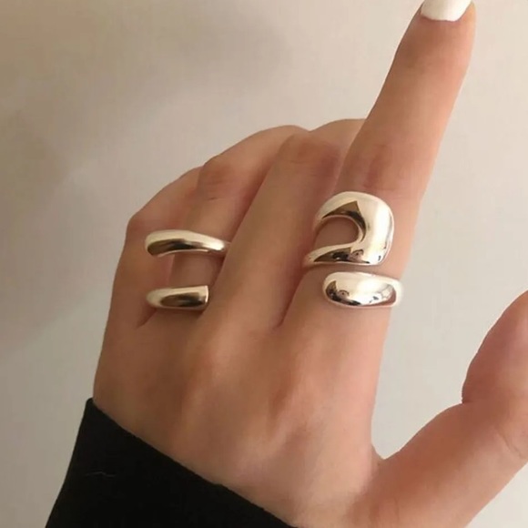 925 Sterling Silver Retro Minimalist Hollow Ring - Picture 6 of 7